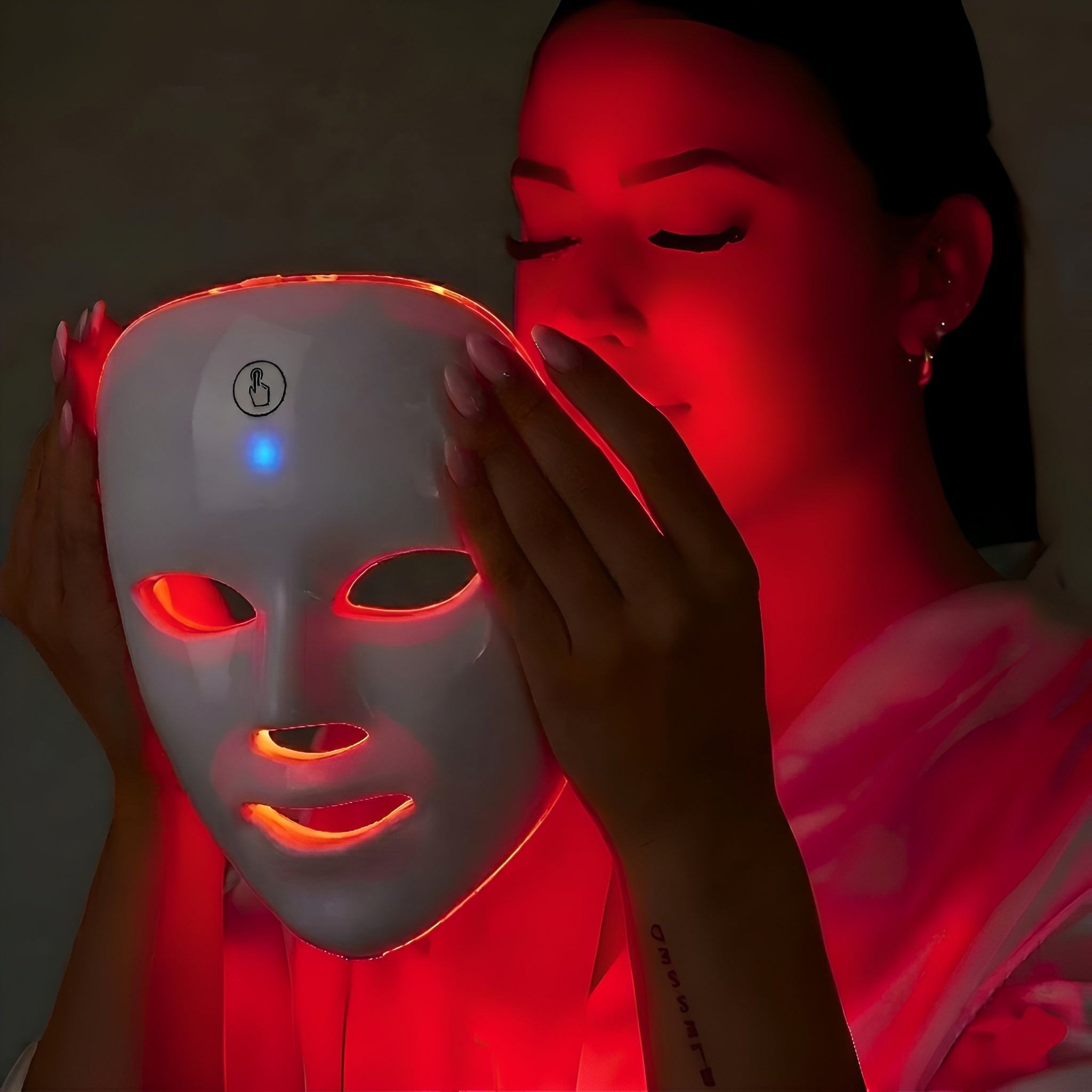 Clinically-inspired LED Mask for Clearer, Brighter ,Firmer Skin at Hom ...